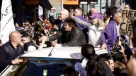 Milei cierra hoy la campaña bonaerense en el Conurbano en medio de cruces por el operativo de seguridad