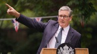 UK's Starmer reshapes team, names ex-BoE official as top economic adviser