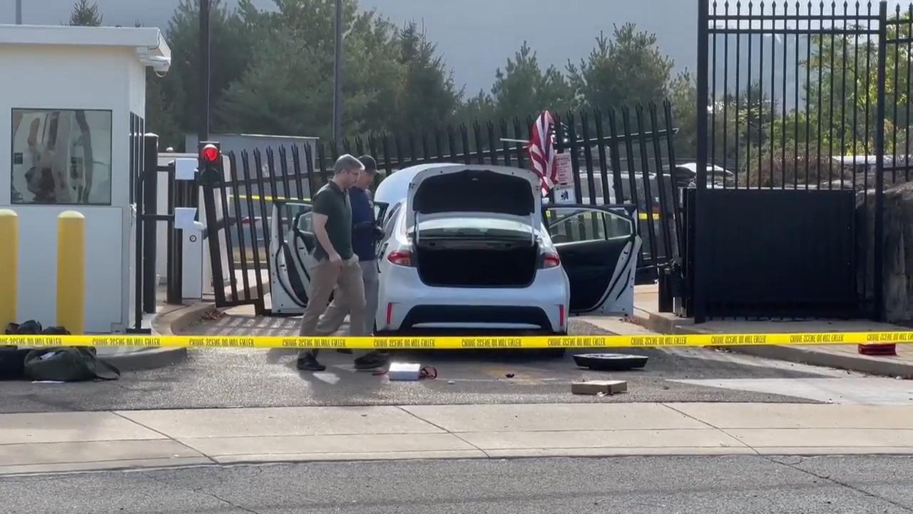 Driver rams car into FBI building gate in Pittsburgh and leaves behind an American flag