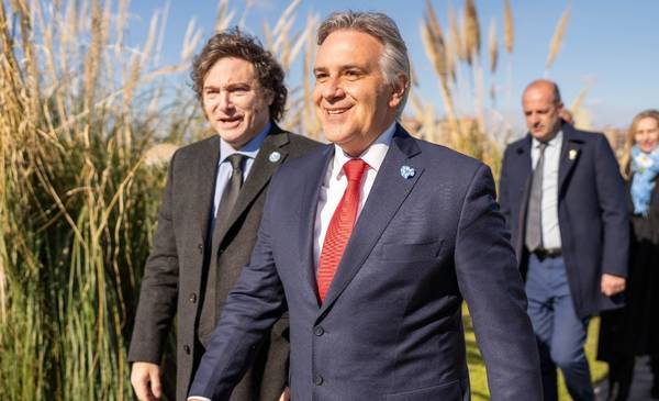 En medio de las rispideces, Milei viaja a Córdoba y no será recibido por Llaryora
