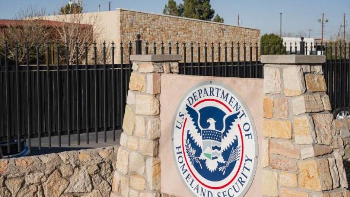 La Administración Trump deporta a cientos de iraníes tras un acuerdo con Teherán