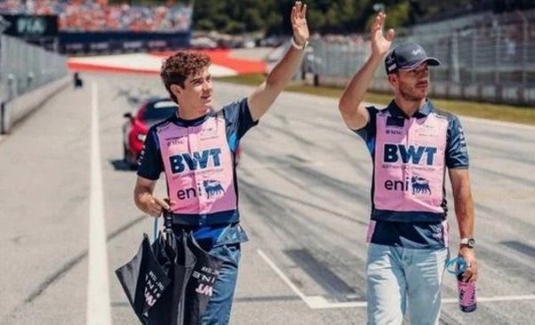 Franco Colapinto y una placa de la Fórmula 1 que ilusiona de cara a Bakú