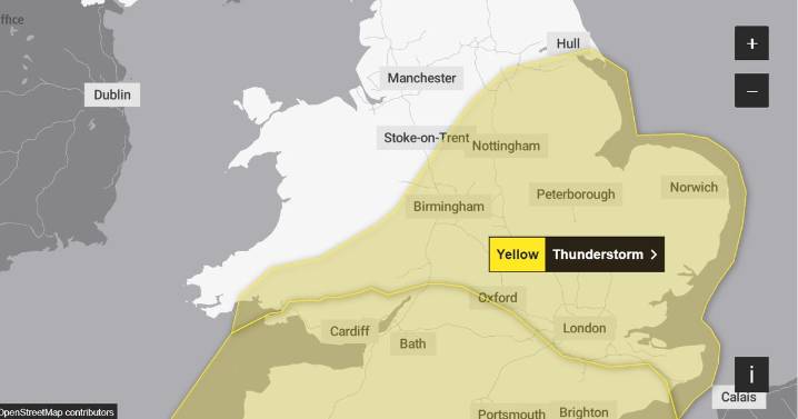 New 9-hour Met Office thunderstorm warning for Coventry and Warwickshire today
