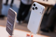 Apple's iPhone 17 launch draws hundreds in long queue at its Beijing store