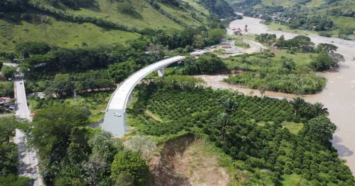 ¿Cuánto pesa el Eje Cafetero en la economía de Colombia?: fortín de cacao, vehículos, cultura, turismo y más