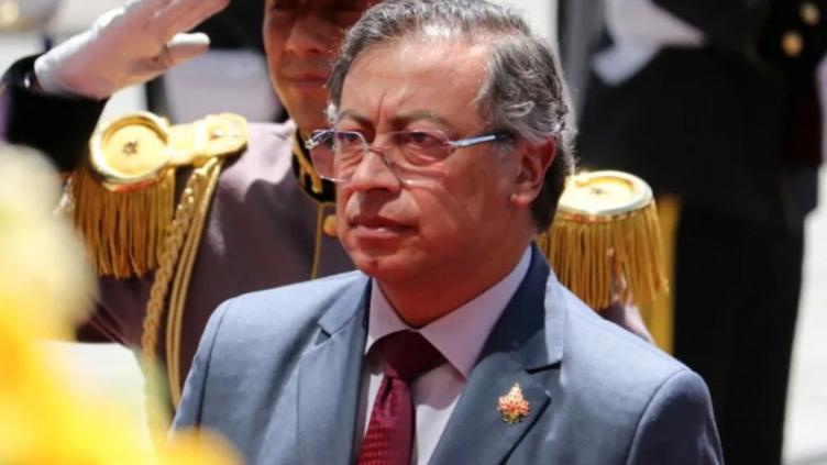Lamentó Petro muerte de cantantes colombianos