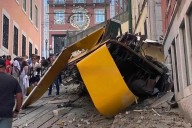Al menos tres muertos y una veintena de heridos al descarrilar en Lisboa el funicular de Glória