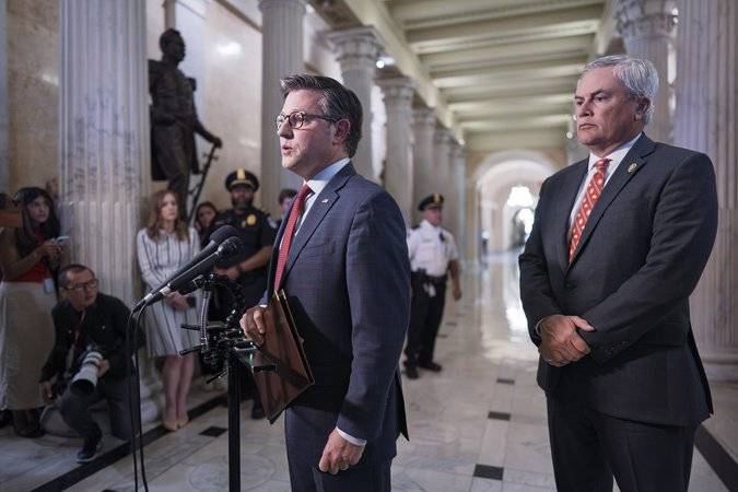 House Oversight Committee releases some Justice Department files in Epstein and Maxwell cases