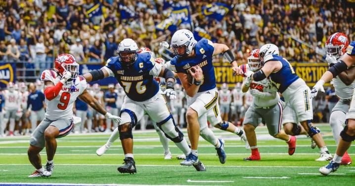 Lumberjacks survive late Trailblazer surge in home opener, 38