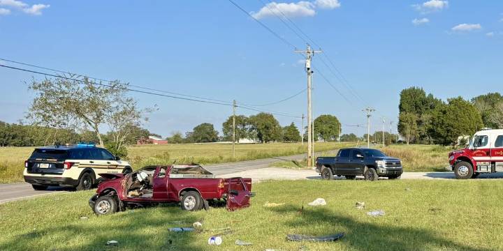 One seriously injured in Chapel Hill crash