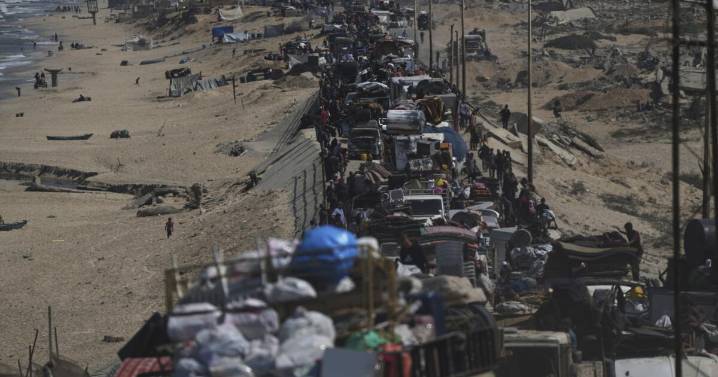 Israel says it has begun ground offensive in Gaza City, moving in thousands of troops