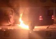  Vehículo se incendia en plena circulación sobre la vialidad Ch