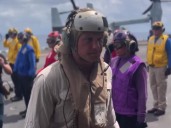 (VIDEO) Secretario de Guerra de EEUU a los marines del buque USS Iwo Jima: "No es un entrenamiento, esto es real"