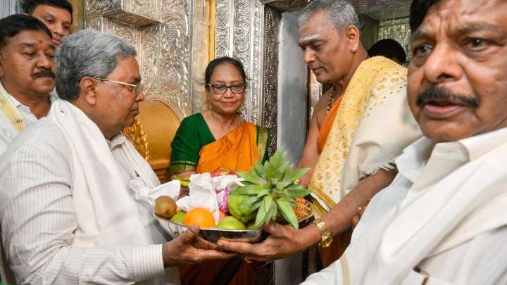 Banu Mushtaq responds to critics, inaugurates Mysuru Dasara with message of unity