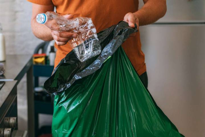 Man Gets Upset When Partner Throws Away Food Left on the Counter for 24 Hours