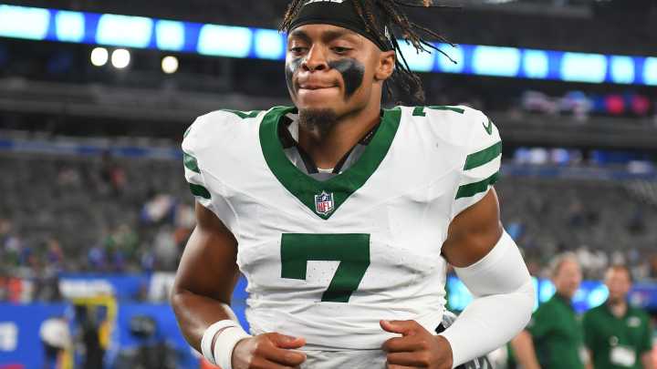 Jets or Steelers? See our expert predictions for season opener at MetLife