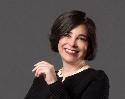 San Diego Musuem of Art Executive Director Roxana Velásquez receives “Distinguished Mexicans” award
