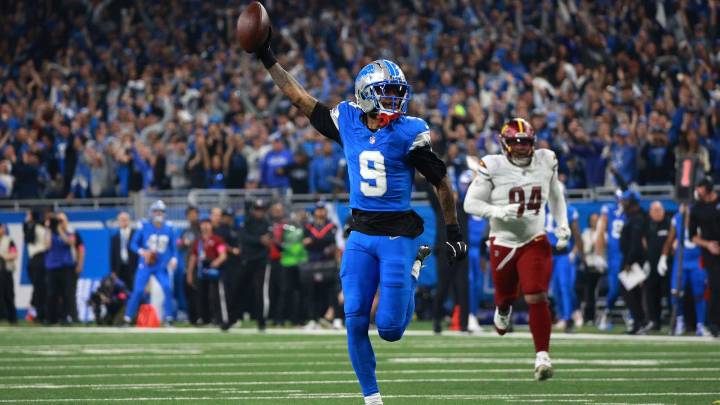 Lions, WR Jameson Williams agree to three