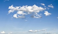 Este martes llega a la Región de Murcia con nubes altas y un nuevo descenso de las mínimas