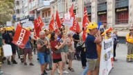 Los bomberos forestales salen a la calle en Murcia