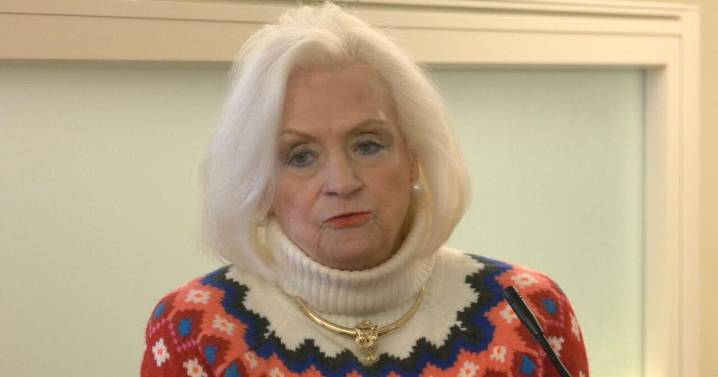 Jefferson Co. Clerk Bobbie Holsclaw remembered as trailblazer, devoted family leader