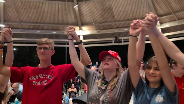 Hundreds gather in Lake County to memorialize Charlie Kirk