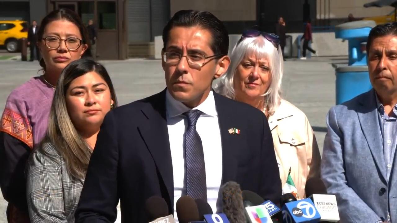 Chicago Latino leaders say 'do not take the bait' ahead of Mexican Independence Day celebrations