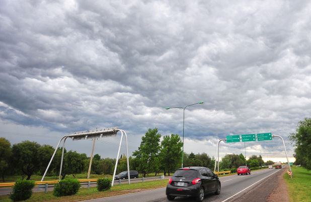Emiten alerta meteorológica para el sur de San Luis por lluvias, tormentas y descenso de temperatura