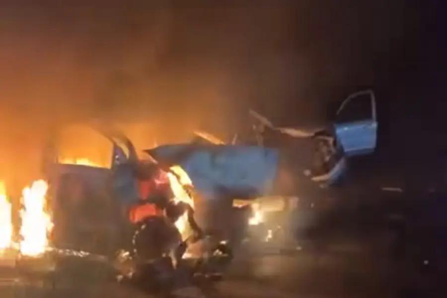 Choque e incendio de vehículos en kilómetro 85 de la Carretera Transpeninsular