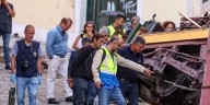“Agárrame, por favor”: la súplica de un niño rescatado tras el accidente que dejó 16 muertos en Lisboa
