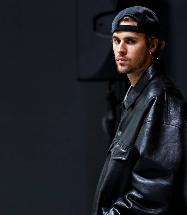 Justin Bieber anuncia el lanzamiento del álbum “Swag II”