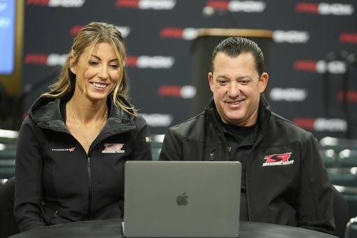 After a family break, Leah Pruett's NHRA comeback is set for 2026 following birth of her son