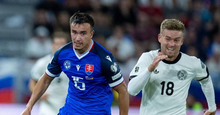 Middlesbrough told not to expect a conventional number 9 in marquee signing David Strelec
