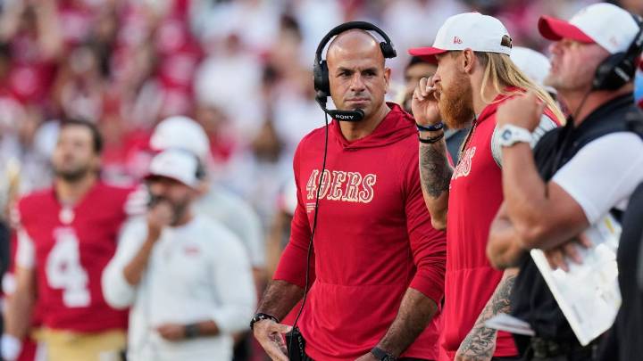 Robert Saleh's 49ers defense instrumental in 2