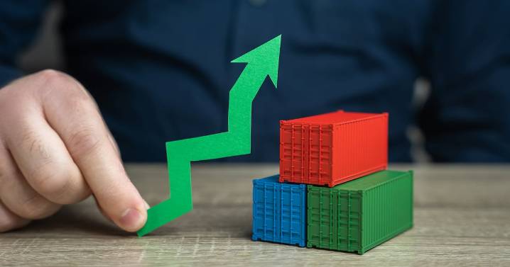 Mira, sin petróleo: Exportaciones de México crecen 7.4% anual en agosto