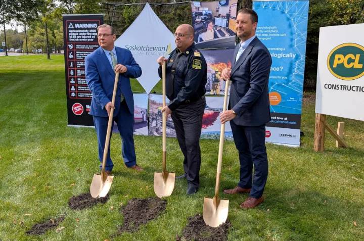 Memorial for protective services workers in Regina expected to be completed next fall