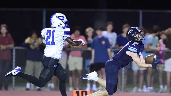 Hoggard football leaves no doubts, stays perfect in win over Clayton