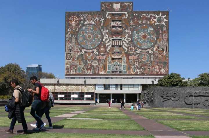 OCDE: México redujo presupuesto educativo de 15 a 13% del gasto total