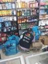 Autoridades cierran cinco establecimientos en el Tolima por venta de productos ilegales