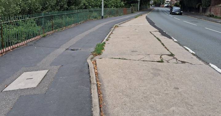 Traffic warning issued ahead of work to stablise hill in Lincoln that's started moving
