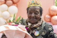Ernestina Díaz, la paciente más longeva del Centro Nacional de Salud Renal de EsSalud