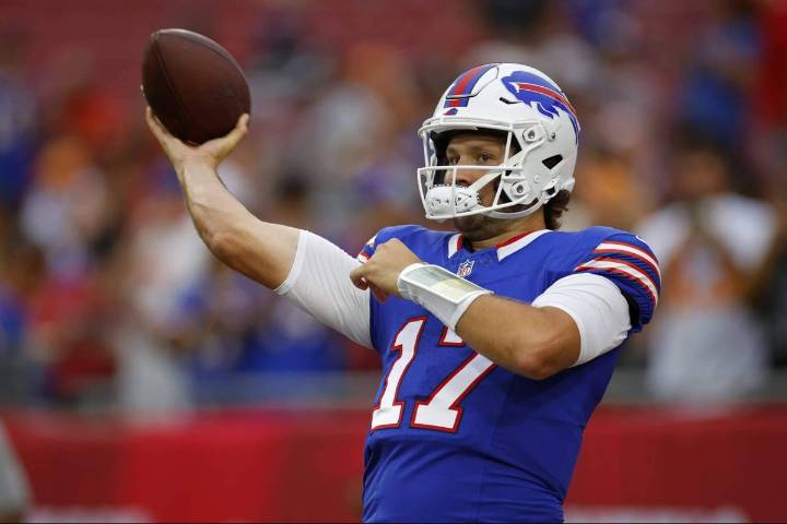 NFL Week 1 picks, odds: Cowboys-Eagles leads off but Ravens
