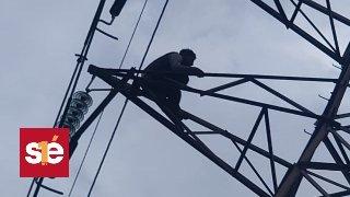 Rescatan a hombre que subió a torre de alta tensión en Ecatepec