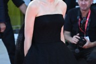 Rooney Mara ha llevado el vestido que Audrey Hepburn llevaría en 2025