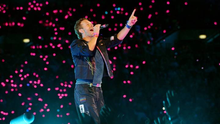 Husband of woman caught on Coldplay ‘kiss cam’ speaks out
