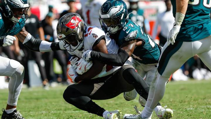 Inside Chris Godwin’s emotional return to the playing field