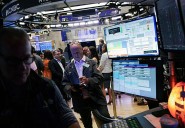 Los bonos soberanos caen 5% y el riesgo país vuelve a acercarse a los 1.100 puntos
