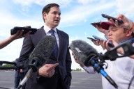 Marco Rubio aterriza en México para abordar la disputada cooperación con EE UU en seguridad