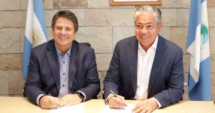 Ruta 22: Rolando Figueroa y Mariano Gaido acordaron construir «la mayor avenida de la Patagonia»