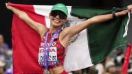 Alegna González rompe récord continental con plata en marcha mundialista